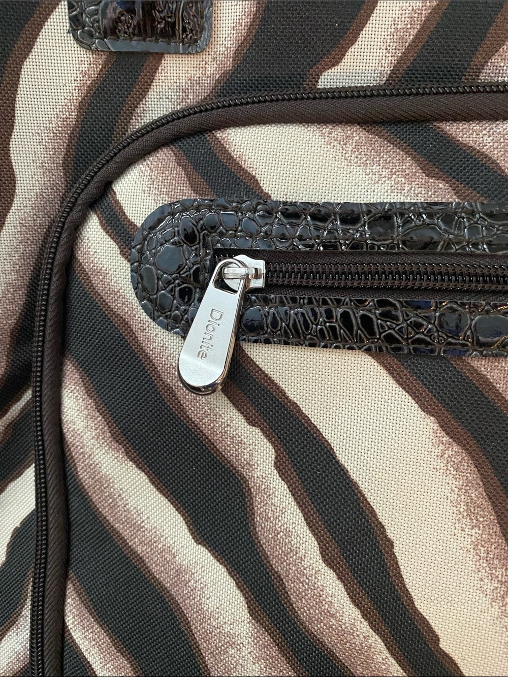 Zebra-Print Tote Bag in Brown and Cream - Picture 3 of 9